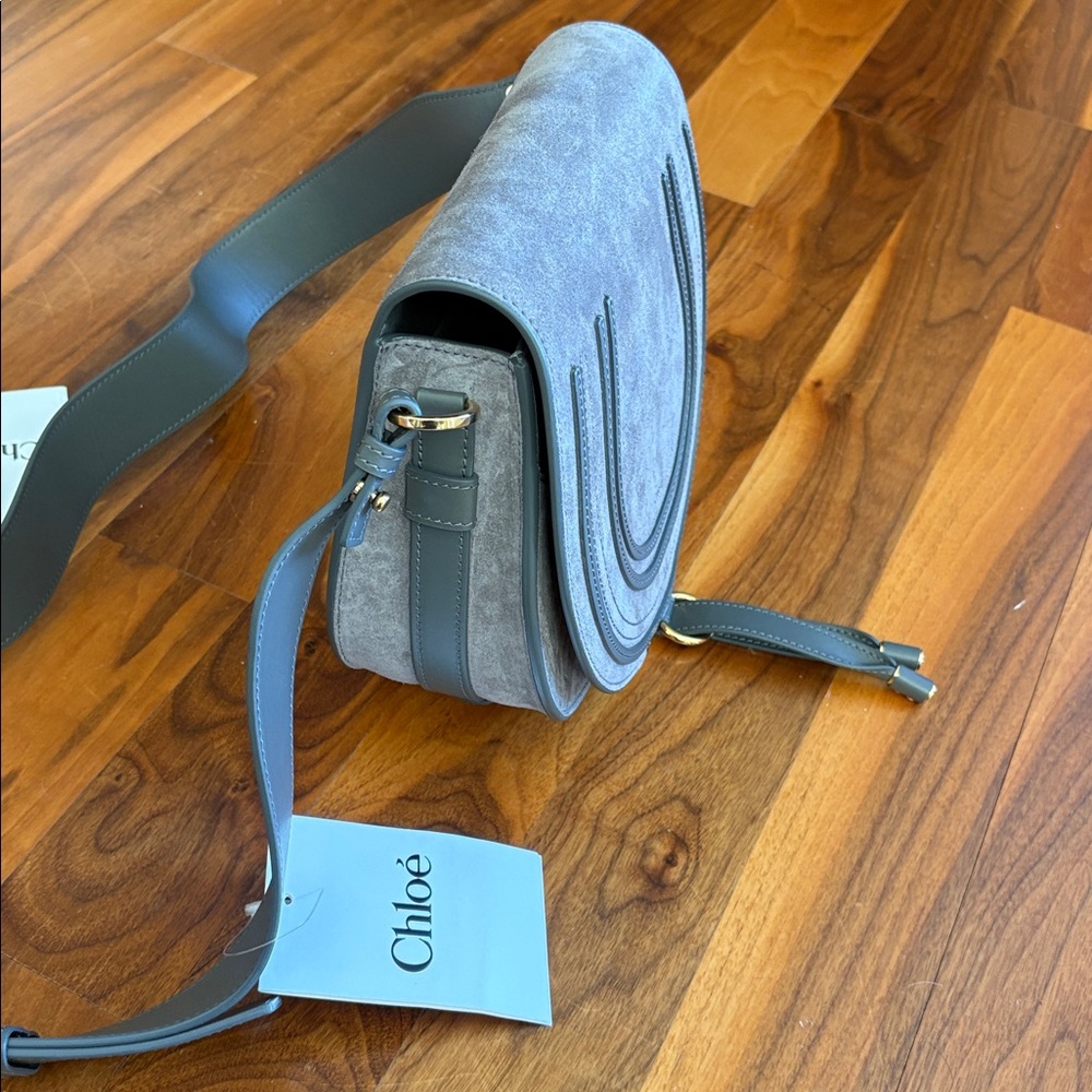 CHLOE
Marcie Crossbody Bag in Calfskin Suede Crossbody Bag, Larger Size, NEW - Picture 16 of 17